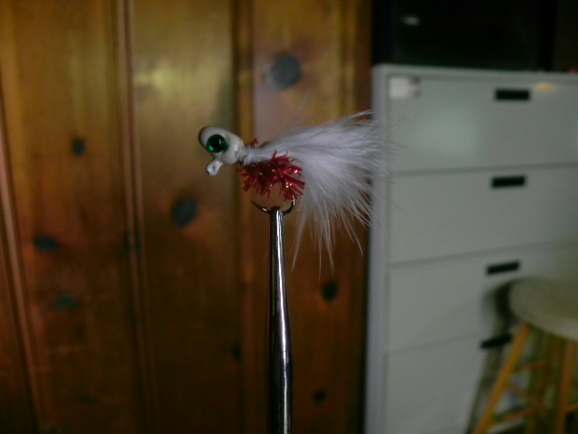 1-32 oz minnow head, marabou and red chenille.JPG